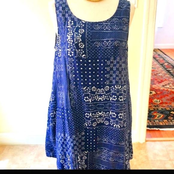 Cynthia Rowley Dresses & Skirts - Anthropologie CYNTHIA ROWLEY Linen Shift Sheath Pocket Dress Blue Bandana Floral